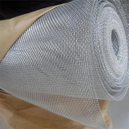 Woven wire mesh over rubber core